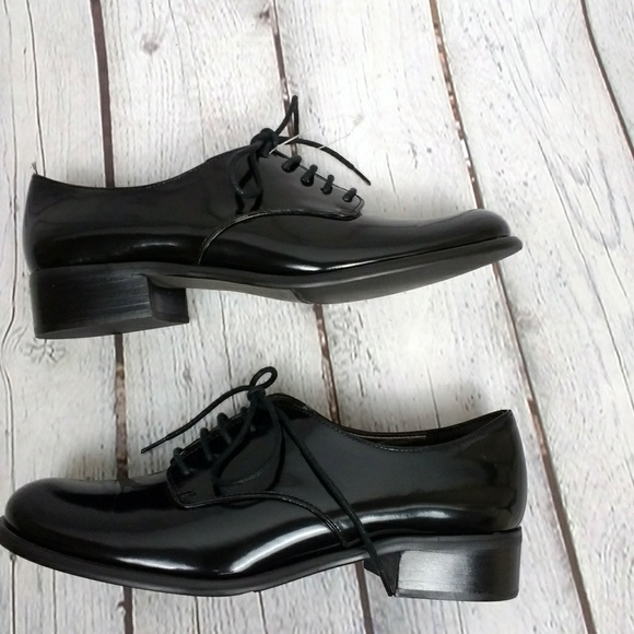 circa joan and david shoes website